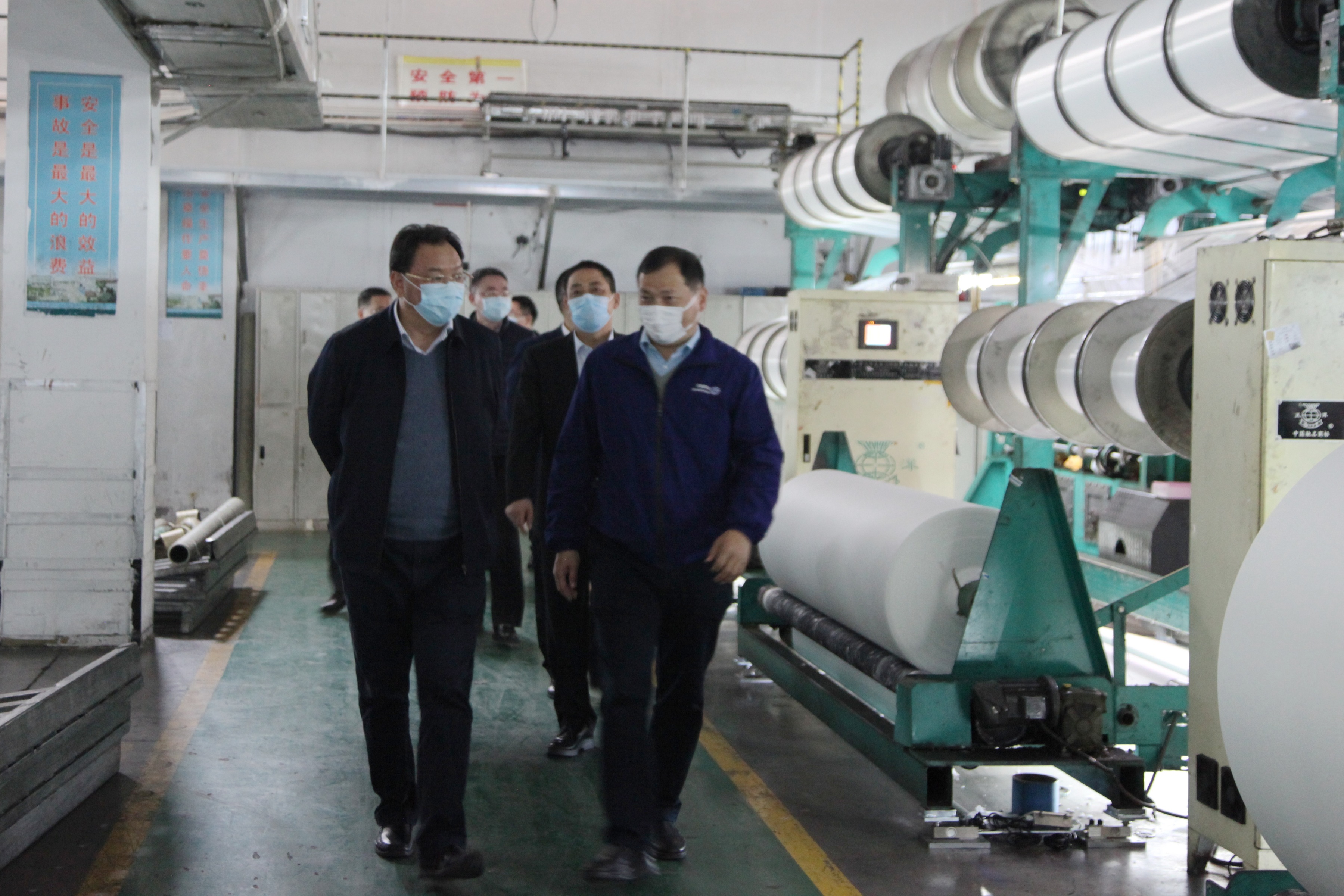 省联社党委副书记景伯秋一行赴常熟农商银行开展专题调研